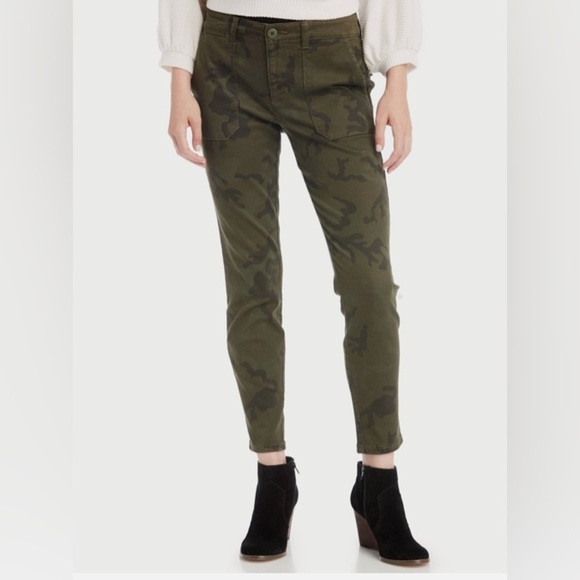 EUC Sanctuary Standard Surplus Olive Green Camo Pants - Picture 1 of 9